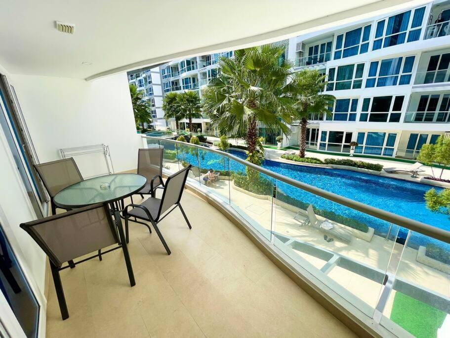 Apartmán Large Luxury, Pool View, Grand Avenue, Pattaya - 202 Exteriér fotografie
