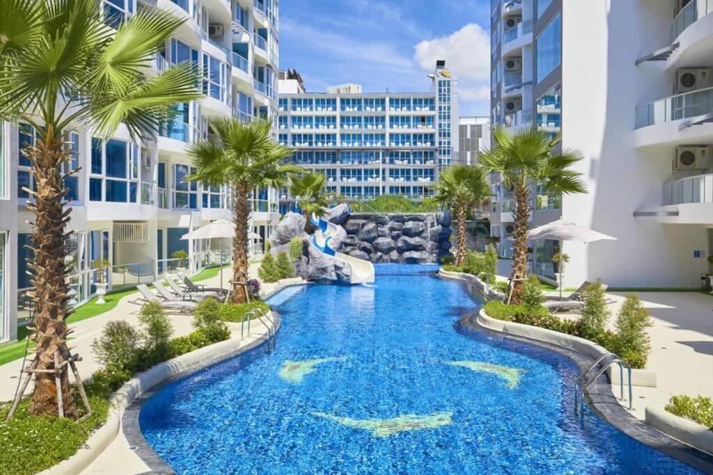 Apartmán Large Luxury, Pool View, Grand Avenue, Pattaya - 202 Exteriér fotografie